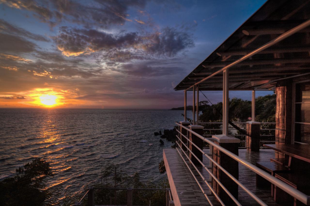 Nature'S Eye Resort กีมาราส ภายนอก รูปภาพ